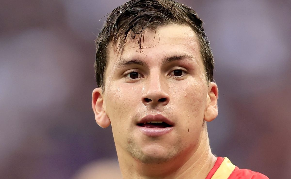 São Paulo sai na frente, controla parte do jogo, mas cede empate ao Corinthians no fim