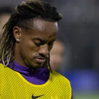 André Carrillo é acusado de marcação "sem vontade" pela Fiel