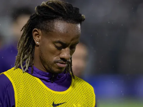 André Carrillo é acusado de marcação "sem vontade" pela Fiel