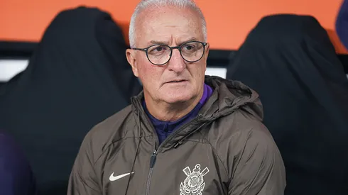 SAO PAULO, BRAZIL – DECEMBER 17:  Dorival Junior head coach of Corinthians looks on during the Copa do Brasil 2025 Final First Leg Match between Corinthians and Vasco da Gama at Neo Quimica Arena on December 17, 2025 in Sao Paulo, Brazil. (Photo by Ricardo Moreira/Getty Images)
