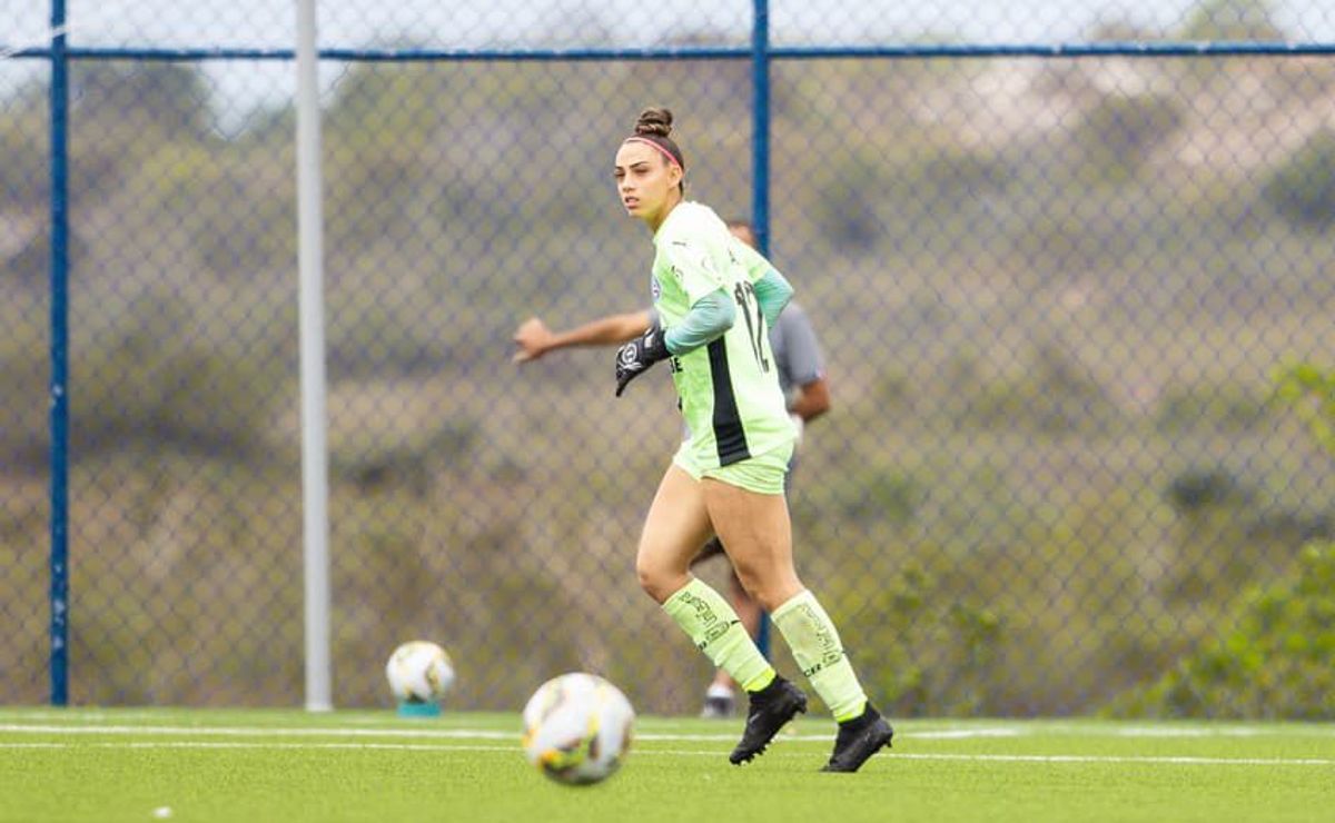Yanne aposta em maturidade e projeta Bahia pronto para novo salto no futebol feminino em 2026