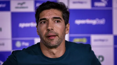Abel Ferreira falou sobre a base do Palmeiras. Foto: Fabio Giannelli/AGIF

