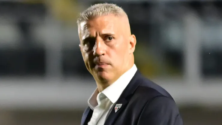 Crespo diz que "faltou pernas" para o São Paulo segurar empatar com o Corinthians
