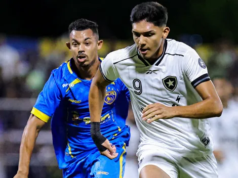 Expulsão atrapalha e Botafogo leva virada do Sampaio no Cariocão