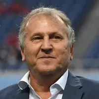 Zico indica trio do Cruzeiro na Seleção