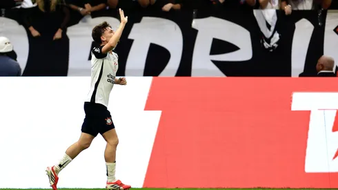 Na mira do Flamengo, Breno Bidon não assegura permanência no Corinthians. Foto: Marcello Zambrana/AGIF
