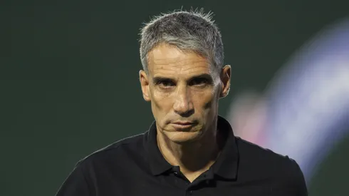 Juan Pablo Vojvoda, técnico do Santos durante partida contra o Guarani.