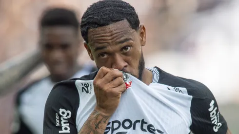 Jose Martinez, jogador do Corinthians, comemora seu gol durante partida contra o Juventude no estadio Arena Corinthians pelo campeonato Brasileiro A 2025. Foto: Anderson Romao/AGIF
