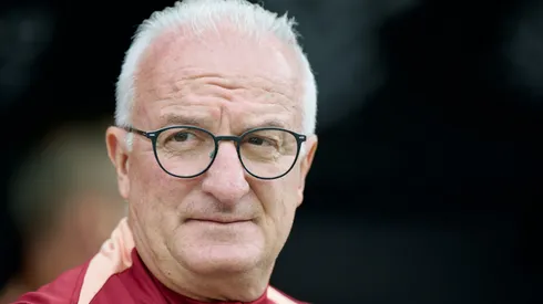 Dorival Júnior projeta Santos x Corinthians e descarta Memphis Depay no clássico. Foto: Marcello Zambrana/AGIF
