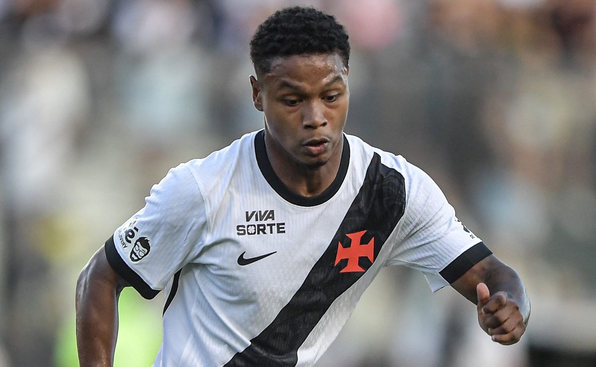 Diniz detalha momento ruim de Matheus França e revela o que prejudica o meio-campista