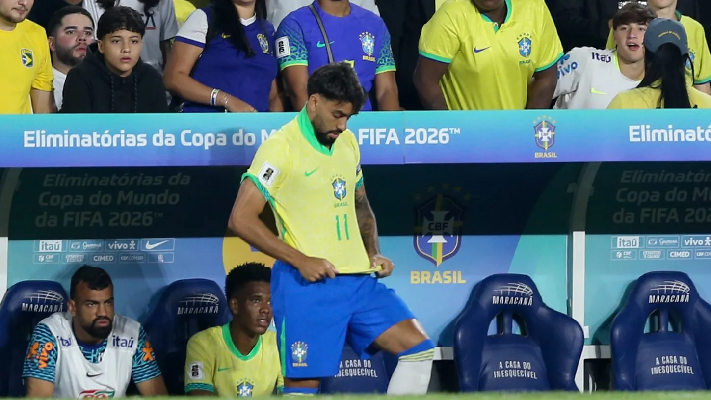 RJ – RIO DE JANEIRO – 04/09/2025 – ELIMINATORIAS COPA DO MUNDO 2026, BRASIL X CHILE – Lucas Paqueta  jogador do Brasil durante a partida contra o Chile no Maracana no Rio de Janeiro (RJ), pelas Eliminatorias da Copa do Mundo 2026. Foto: Marlon Costa/AGIF