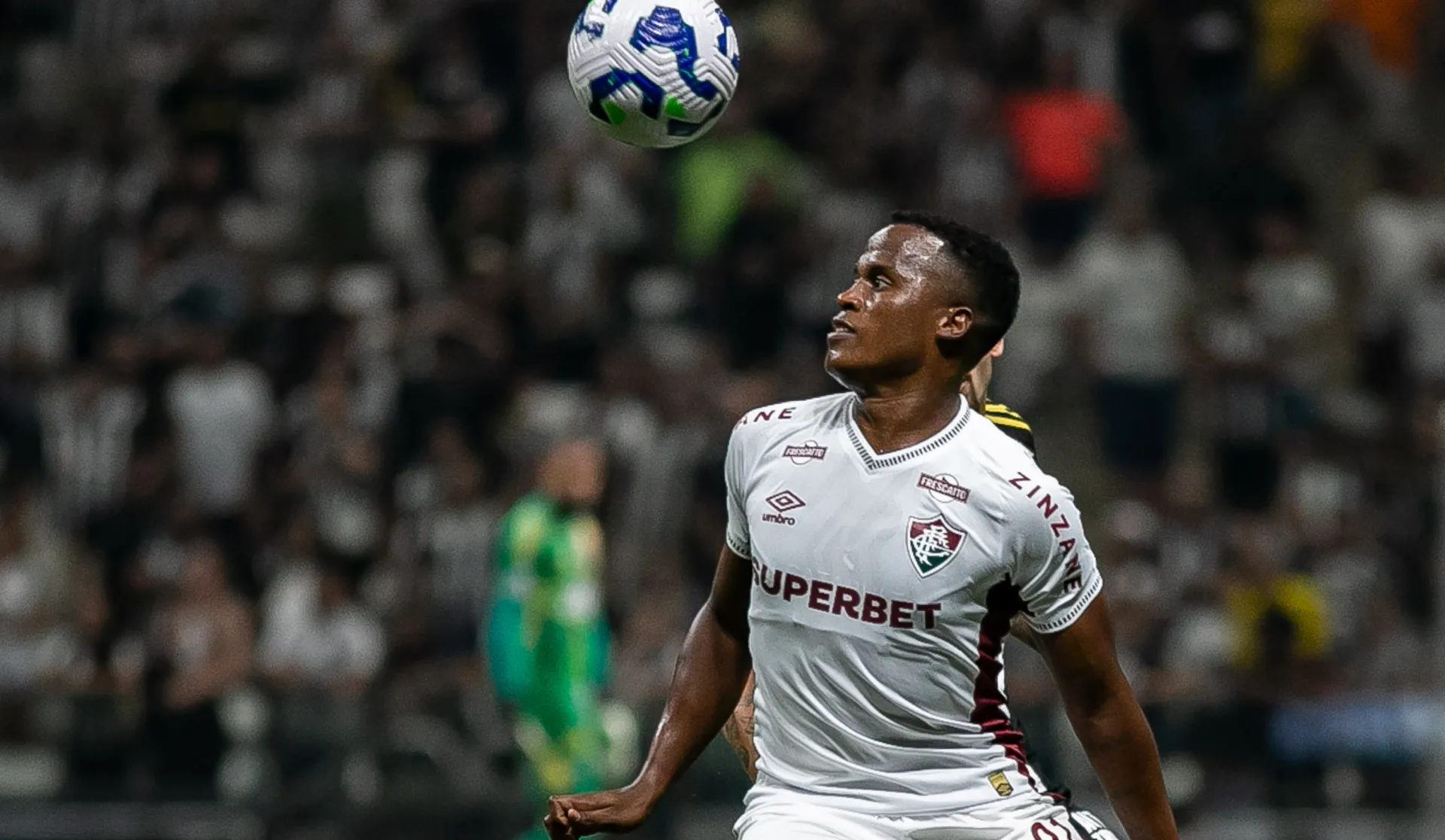 Ex-Fluminense, Jhon Arias está na mira do Palmeiras para 2026 – Foto: Fernando Moreno/AGIF