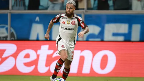 RS – PORTO ALEGRE – 13/04/2025 – BRASILEIRO A 2025, GREMIO X FLAMENGO – Michael jogador do Flamengo durante partida contra o Gremio no estadio Arena do Gremio pelo campeonato Brasileiro A 2025. Foto: Maxi Franzoi/AGIF
