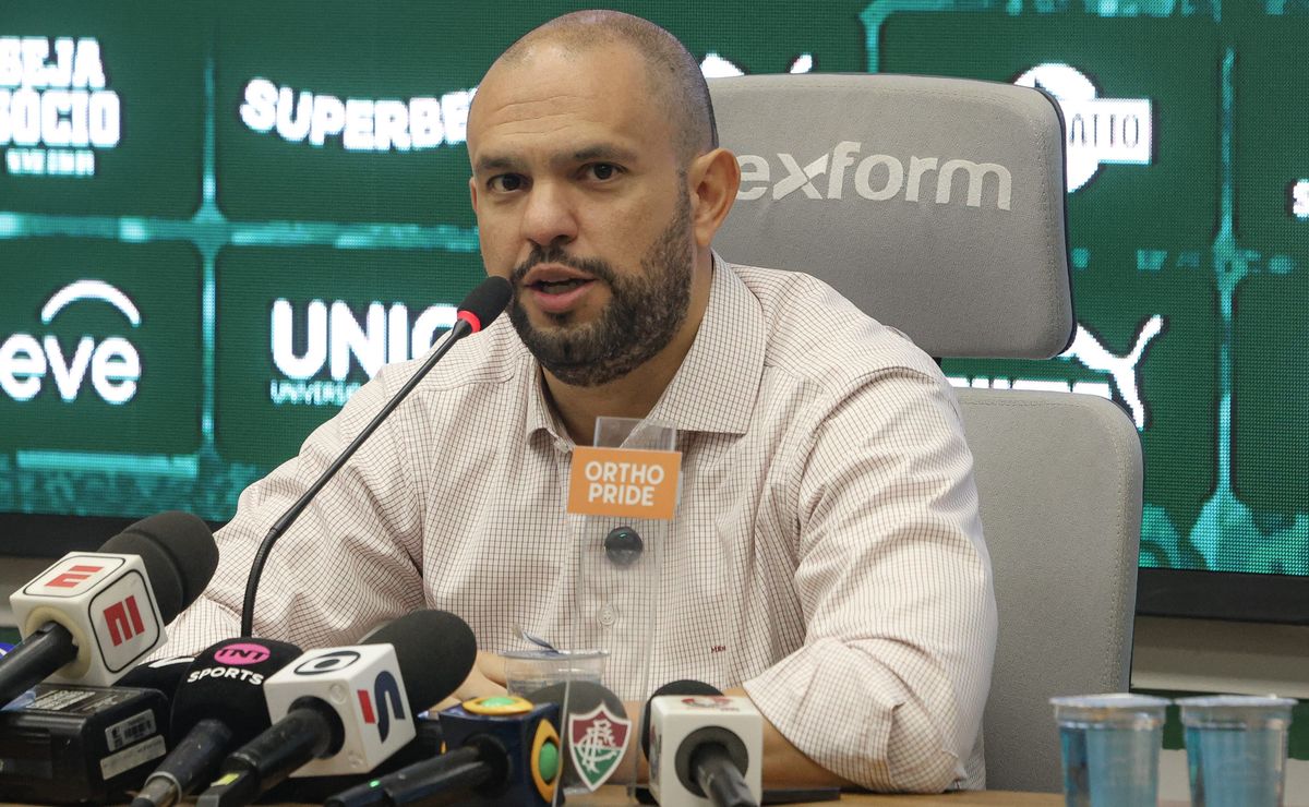 Fluminense aceita gastar valor astronômico de R$ 60 milhões por novo centroavante de peso