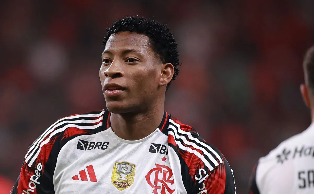 Saída próxima? Flamengo responde após rumores de possível saída do Plata