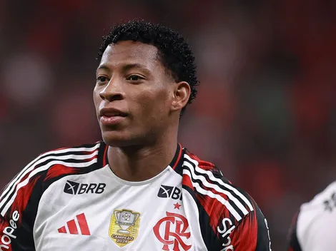 Plata faz festa de despedida, acende burburinho de saída do Fla