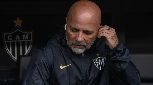 Treinador deu a sua opinião – Foto: Fernando Moreno/AGIF.
