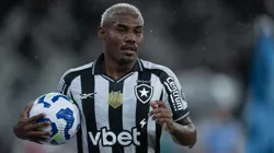 Cuiabano em campo pelo Botafogo. Foto: Jorge Rodrigues/AGIF