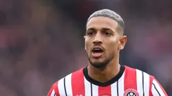 Vinícius Souza em campo pelo Sheffield United.