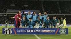 Jogadores do Santos posam para foto antes na partida contra Guarani no estadio Brinco de Ouro pelo campeonato Paulista 2026. Foto: Anderson Romao/AGIF