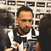 Maycon dispara sobre o Corinthians e compara com o Atlético-MG