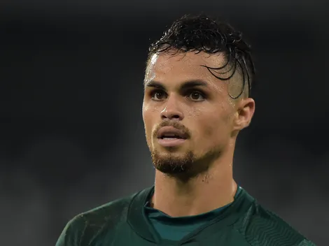 Michael precisará abrir mão de valores no Fla para assinar com Santos