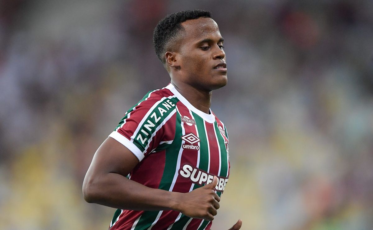 Palmeiras pode continuar conversas com Arias após encaminhar a transferência de Facundo Torres para MLS