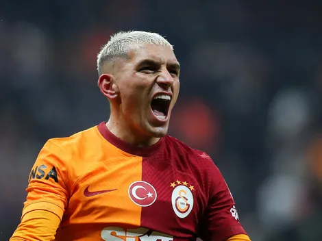 Lucas Torreira foi oferecido ao Palmeiras