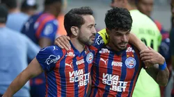 BA - SALVADOR - 02/11/2025 - BRASILEIRO A 2025, BAHIA X BRAGANTINO - Everton Ribeiro jogador do Bahia comemora gol com Cauly jogador da sua equipe durante partida contra o Bragantino no estadio Arena Fonte Nova pelo campeonato Brasileiro A 2025. Foto: Jhony Pinho/AGIF