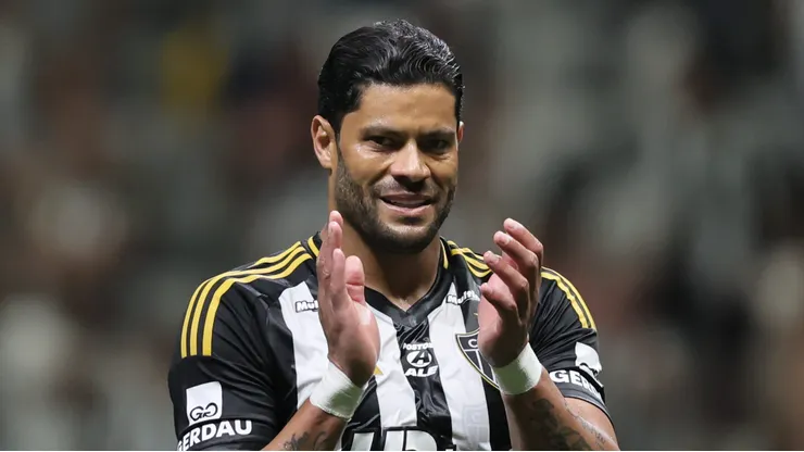 Hulk pelo Atlético. Foto: Gilson Lobo/AGIF