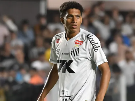 Santos usa venda de Souza para pagar salários do elenco