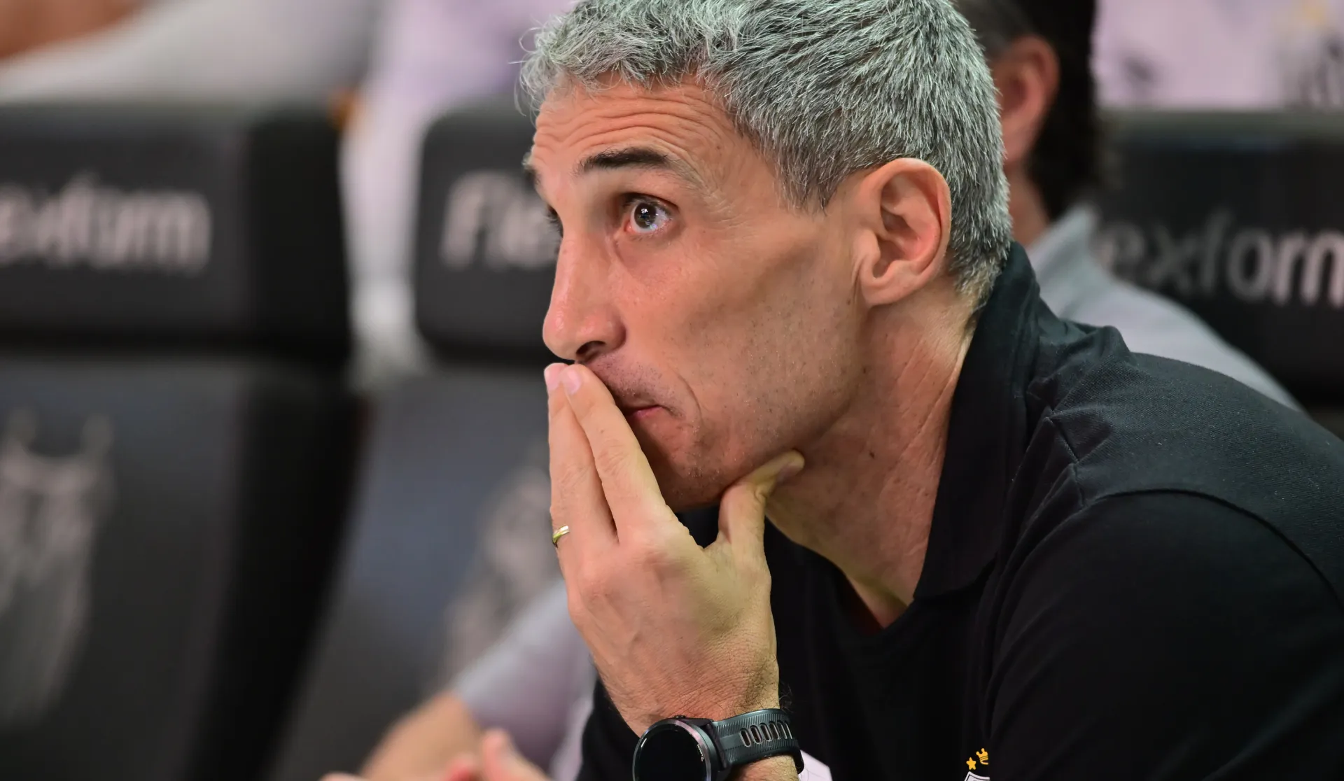 Vojvoda tem dúvidas e baixas o clássico – Foto: Jota Erre/AGIF