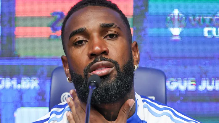 Gerson pode ter estreia adiada mais uma vez.