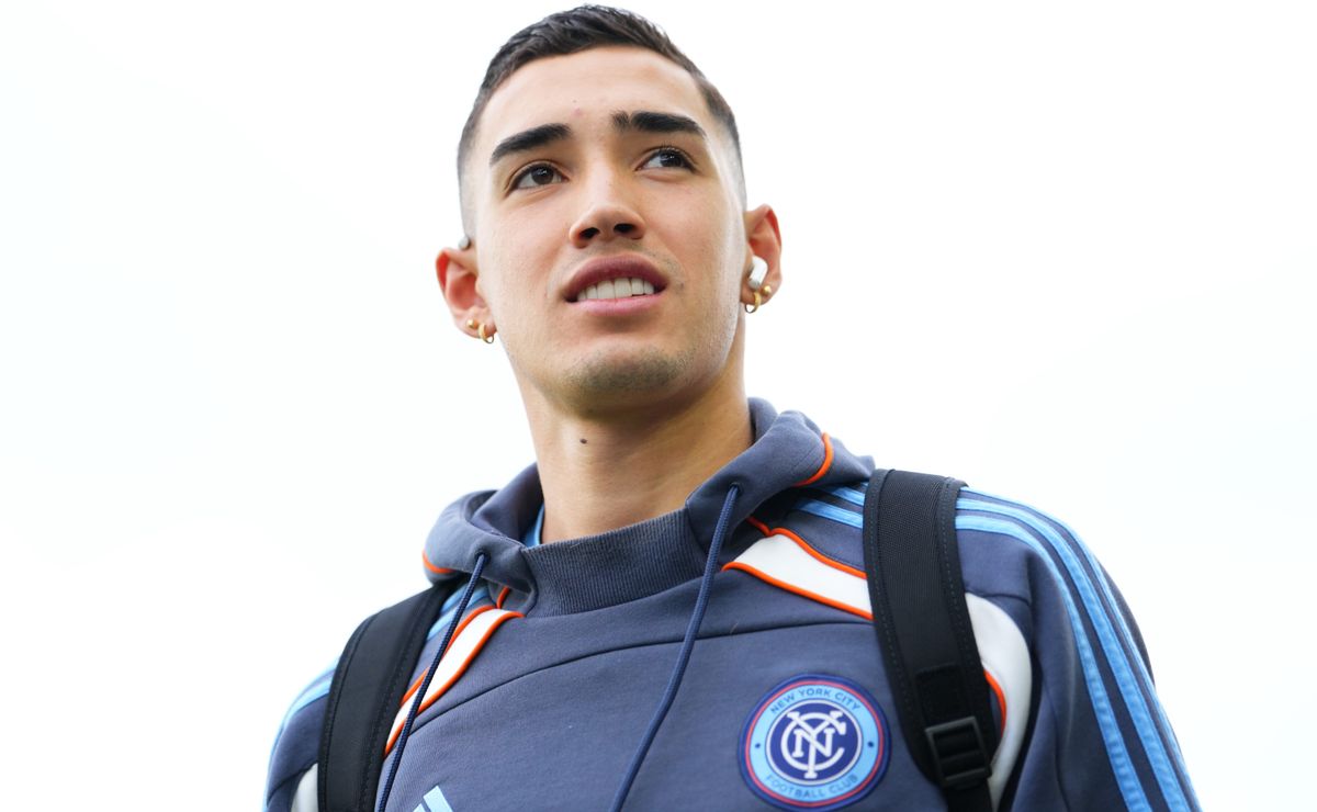 São Paulo faz oferta oficial, entra forte na briga com o Rosario e tenta fechar com Julián Fernández