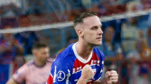 Pochettino em campo pelo Fortaleza.
