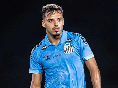 Gabriel Menino recebe análise de Vojvoda, que expõe pedido ao meio-campista