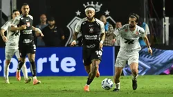 Santos e Corinthians vão se enfrentar nesta quinta-feira (22) - Foto: Jota Erre/AGIF