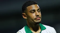 Riquelme Fillipi em campo pelo Palestra.