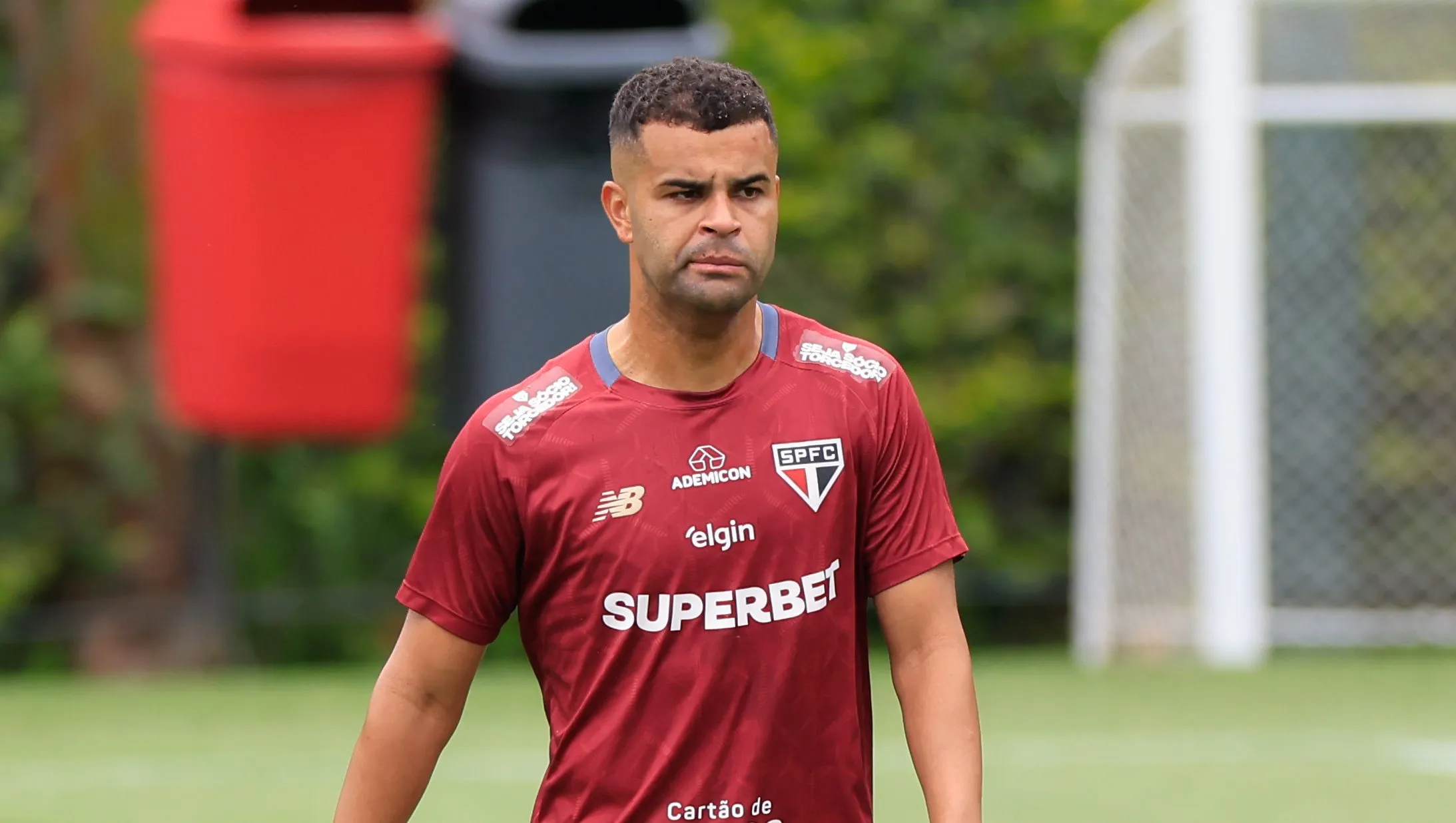 Alisson jogador do Sao Paulo durante treino no Centro de Treinamento CT Barra Funda. Foto: Marcello Zambrana/AGIF