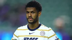 Caicedo durante partida pelo Pumas. Photo by Sergio Mejia/Getty Images