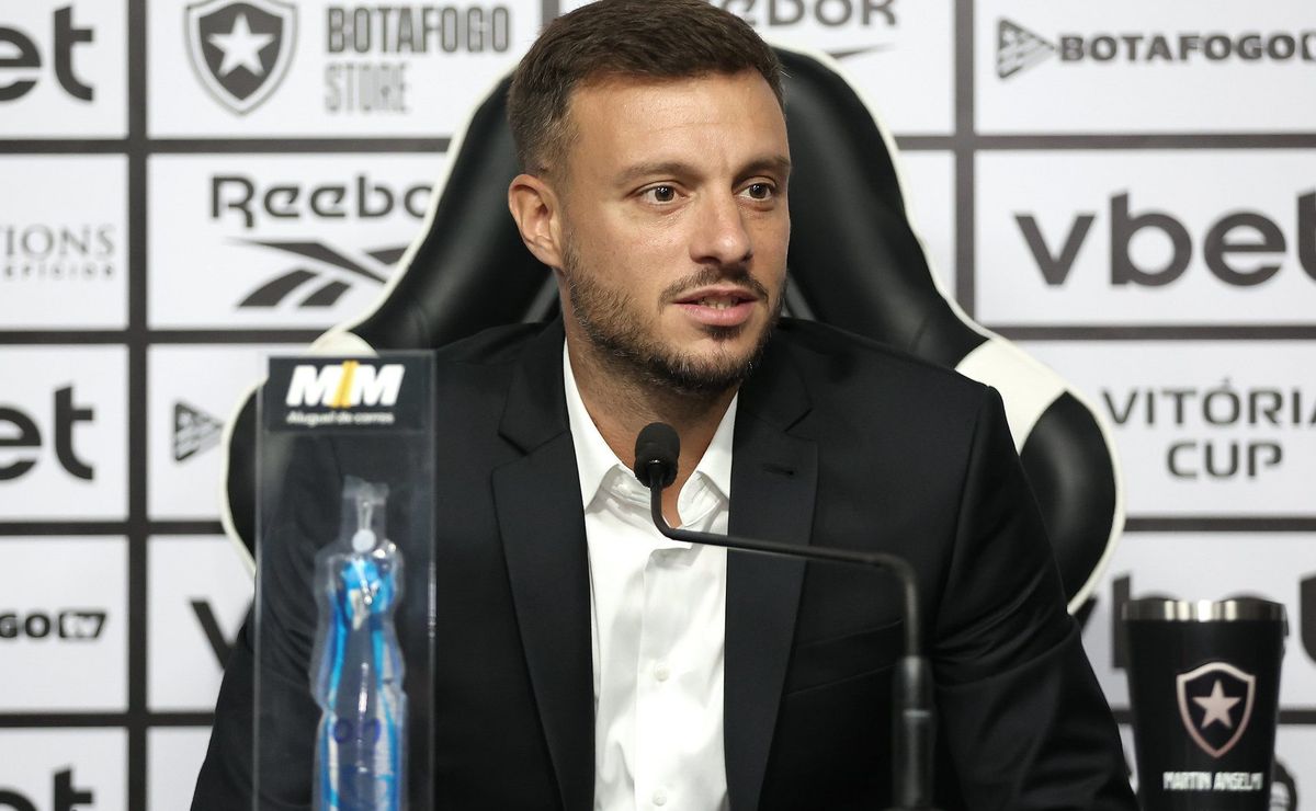 Martín Anselmi revela ansiedade para estreia no Botafogo contra o Volta Redonda-RJ