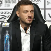 Anselmi revela ansiedade para sua estreia no Botafogo