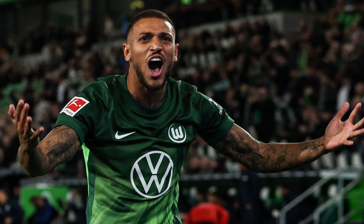 Palmeiras ‘atravessa’ Corinthians e sinaliza € 9 milhões para contratar Vini Souza, do Wolfsburg