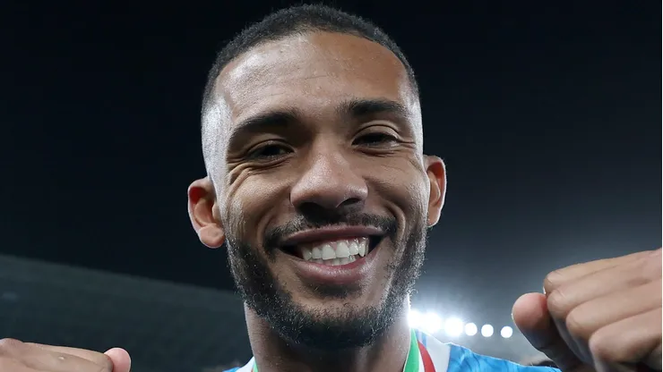 Juan Jesus, zagueiro do Napoli em partida pelo campeonato italiano (Foto: Abdullah Ahmed/Getty Images)