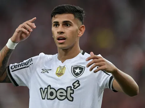 Botafogo acerta venda de David Ricardo ao Dínamo de Moscou