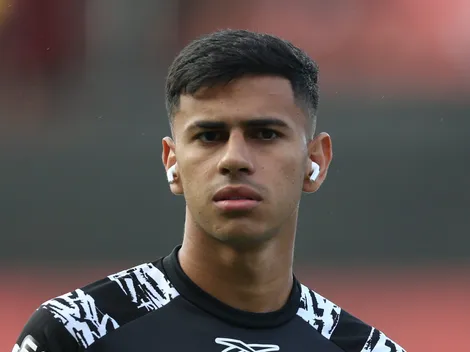 Negócio entre Botafogo e Dínamo por David Ricardo tem contrato ‘exposto’