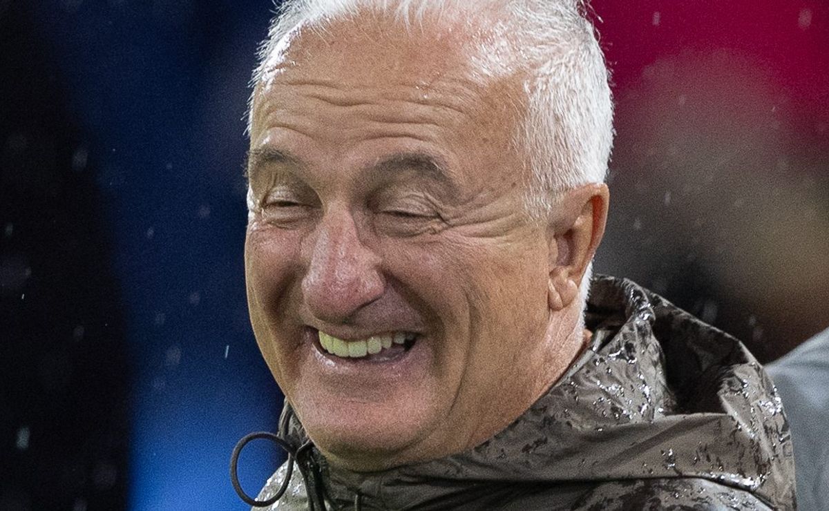 Dorival Júnior define lista e Corinthians mira volante e atacante, além de Alisson e Kaio César