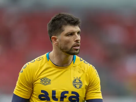 Grêmio confirma 16 saídas e acelera reformulação do elenco para 2026