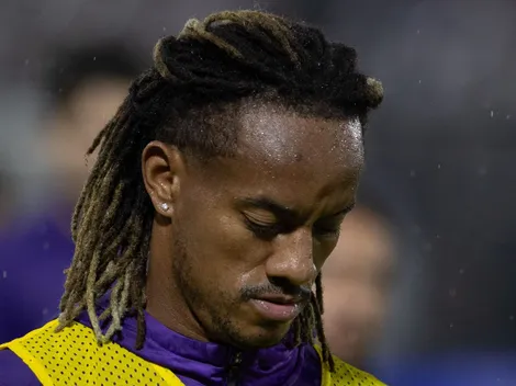 Carrillo manda recado aos rivais sobre o Corinthians: "Levanta troféus"