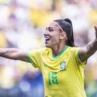 Retorno de estrelas ao Brasil revela novo momento do futebol feminino